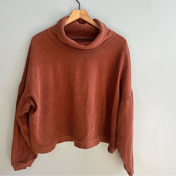 Lululemon Peaceful Moments Pullover Sweater
Heathered Ancient Copper Size 12-14 - Picture 5 of 12
